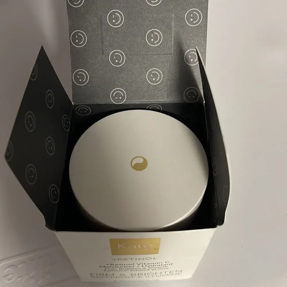 Kate Somerville +RETINOL VITAMIN C MOISTURIZER 1.7oz FREE GIFT